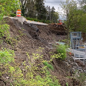 allgone12-foot retaining wall blocking lake access
